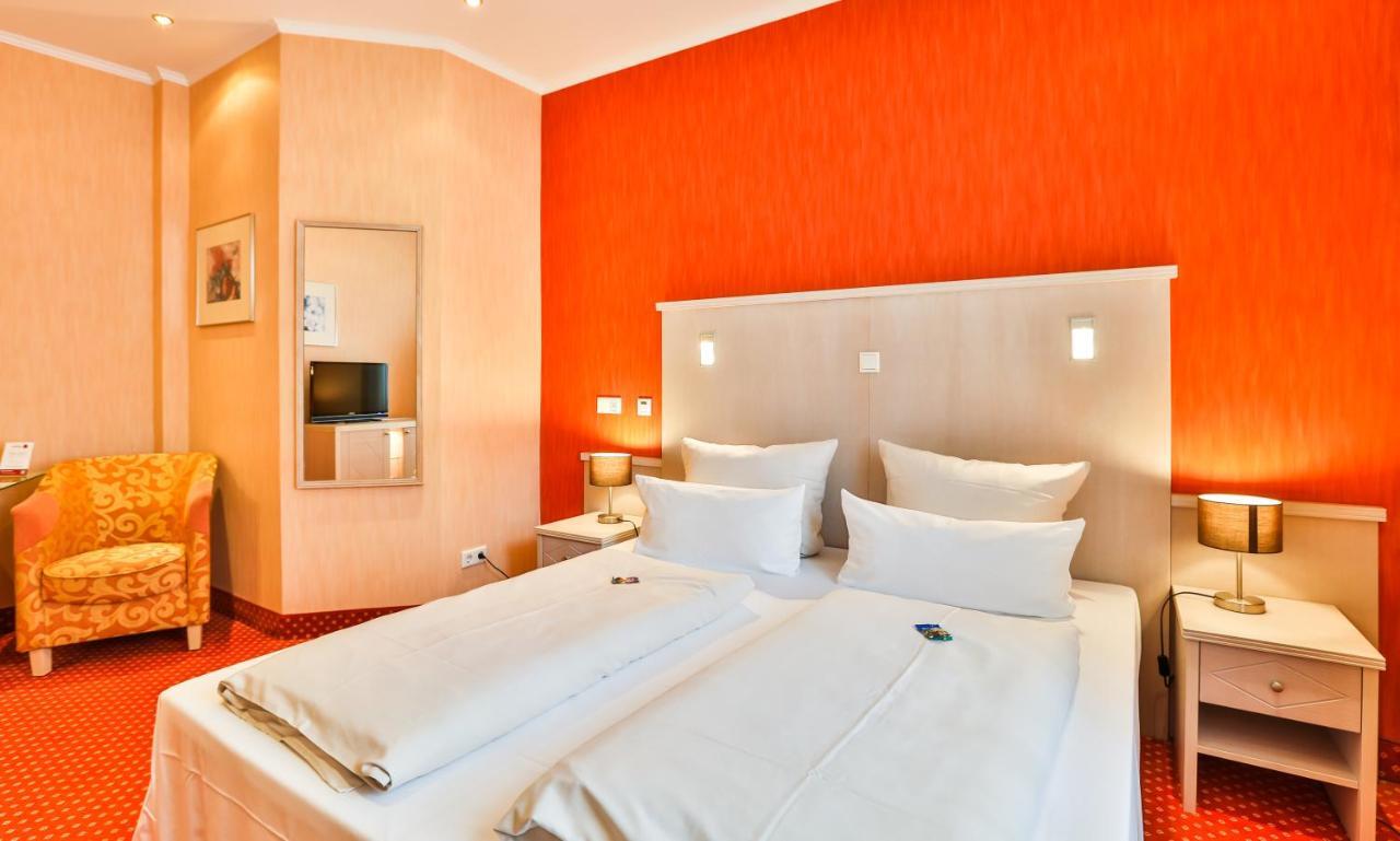 Hotel Stadt カッペルン エクステリア 写真