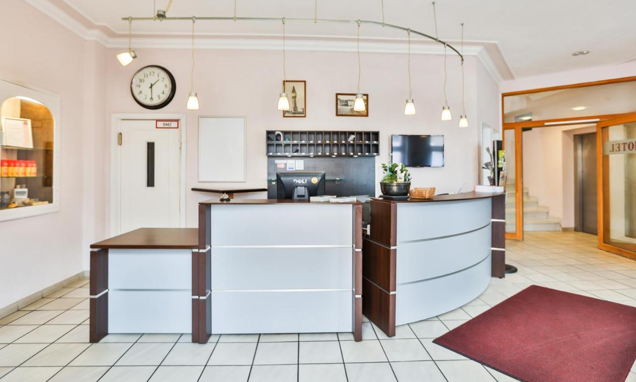 Hotel Stadt カッペルン エクステリア 写真